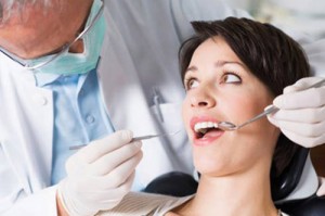 Chăm sóc sức khỏe răng miệng tại nha khoa