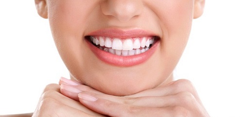 Nguyên nhân dẫn đến tình trạng răng sứ bị hỏng
